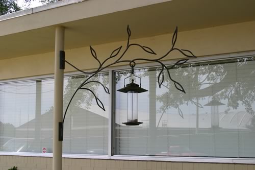 metal-branch-bird-feeder